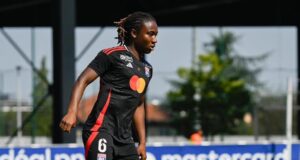 Melchie Daelle Dumornay lance sa saison par un doublé