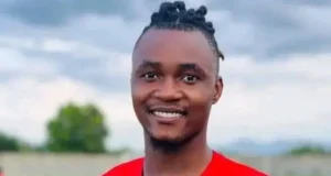 Jeudy Johnson signe en terre jamaïcaine